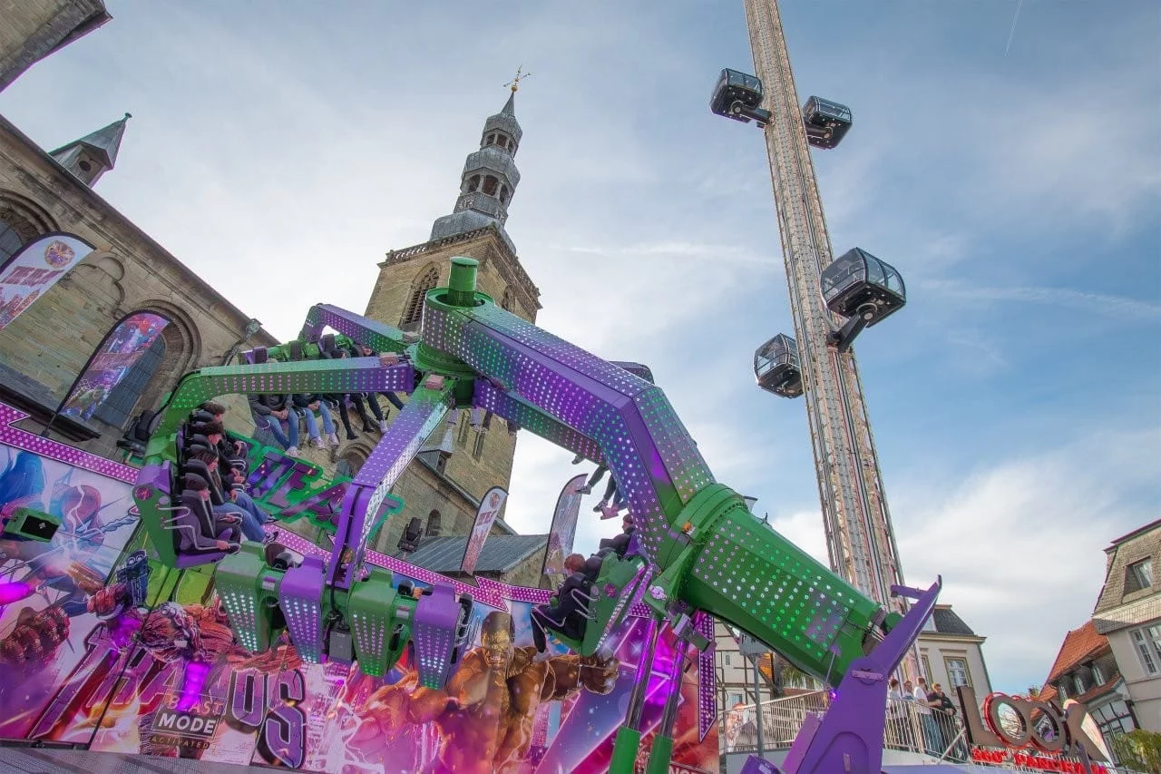 Allerheiligenkirmes 2025 18 Blick The Beast Look 360 Grad